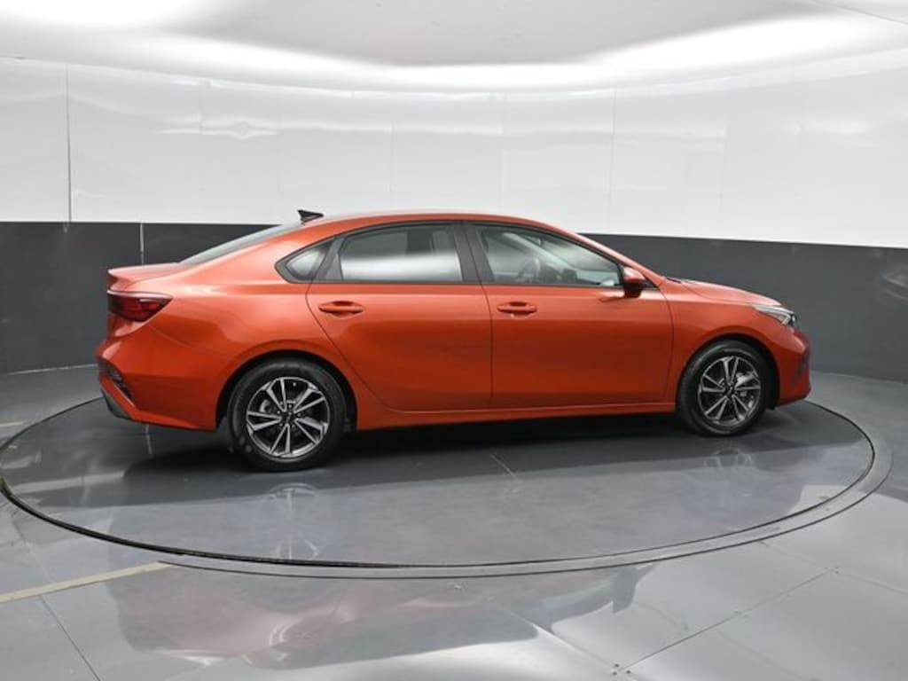 Used 2024 Kia Forte LXS Sedan