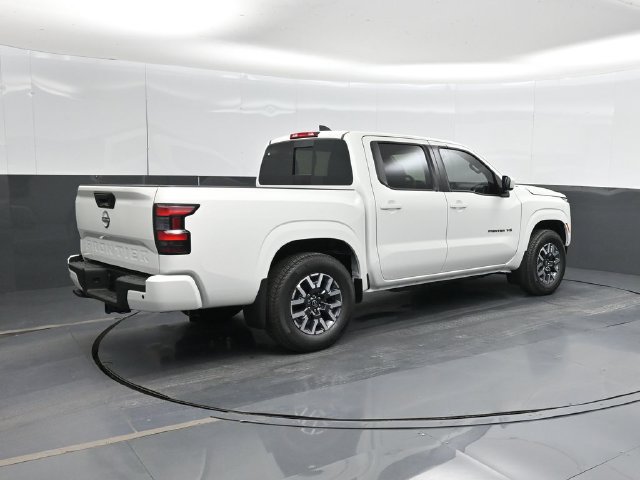 New 2027 Nissan Frontier SV Truck Crew Cab