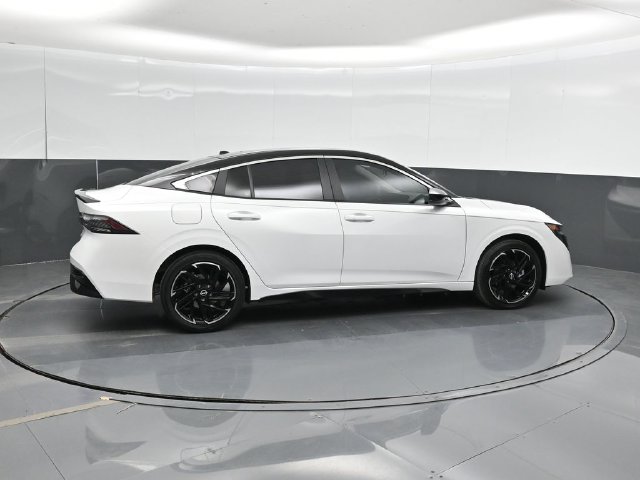 New 2027 Nissan Sentra SR Sedan