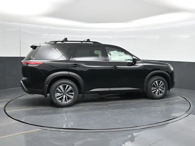 New 2026 Nissan Pathfinder SL SUV