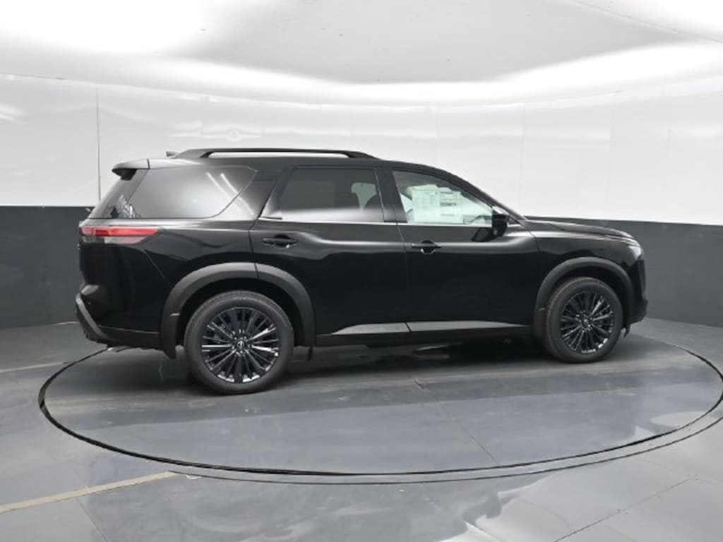 New 2026 Nissan Pathfinder SL SUV
