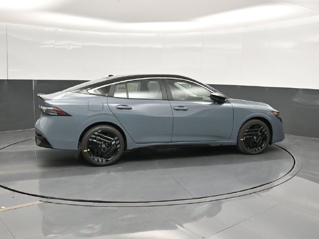 New 2027 Nissan Sentra SR Sedan
