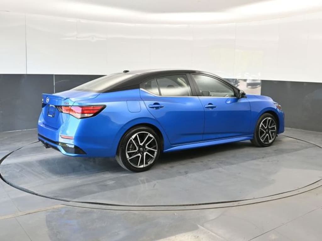 Used 2025 Nissan Sentra SR Sedan