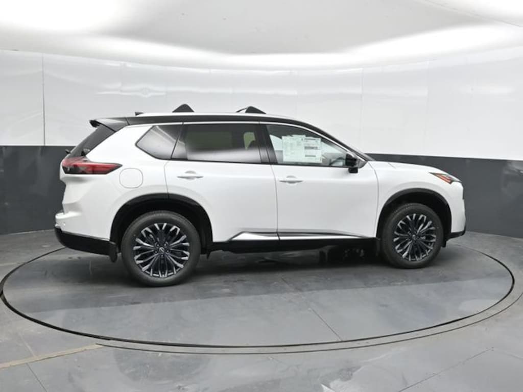 New 2026 Nissan Rogue Platinum SUV
