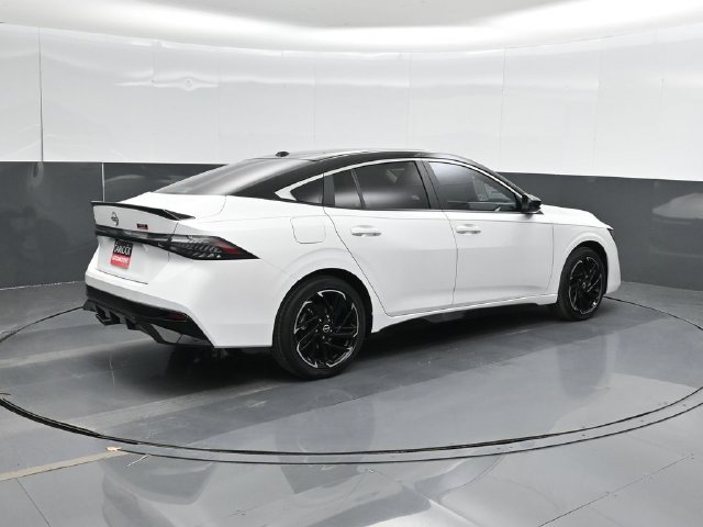 New 2027 Nissan Sentra SR Sedan