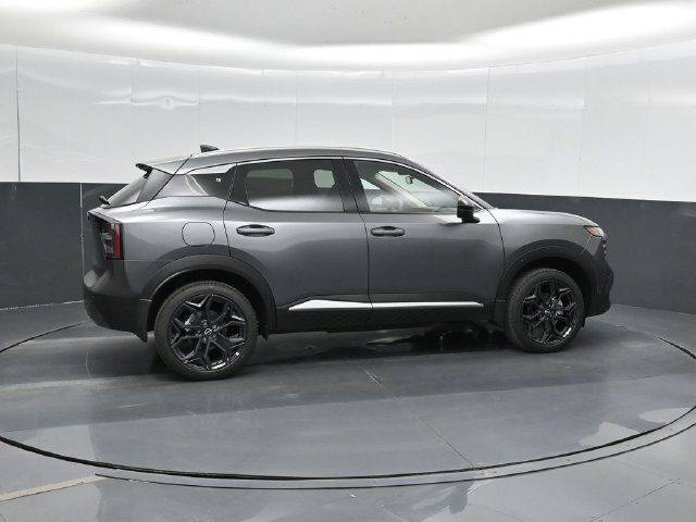 New 2027 Nissan Kicks SR SUV