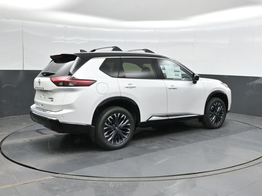 New 2026 Nissan Rogue Platinum SUV