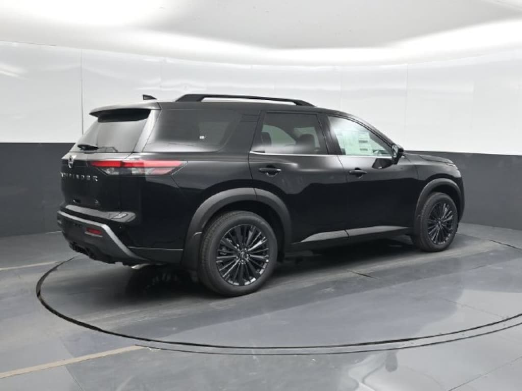 New 2026 Nissan Pathfinder SL SUV