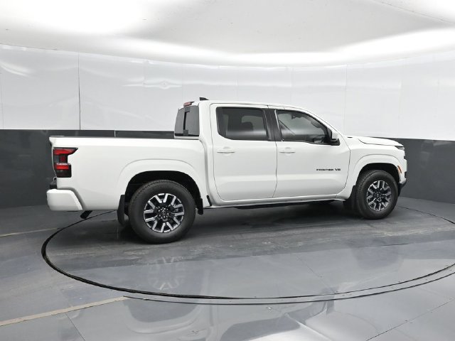 New 2027 Nissan Frontier SV Truck Crew Cab