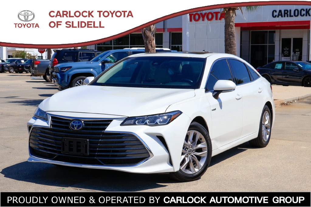 2021 Toyota Avalon Hybrid XLE Plus