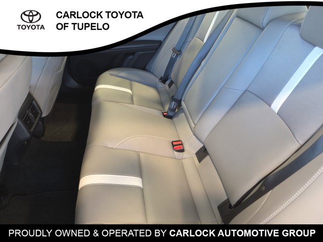 2026 Toyota Camry SE - Photo 16