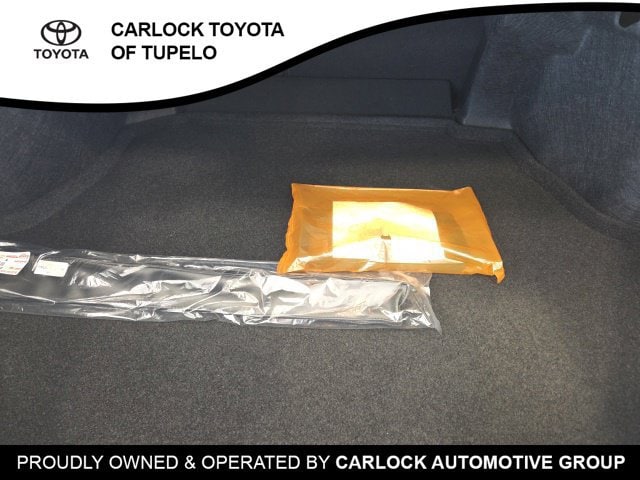 2026 Toyota Camry SE - Photo 17