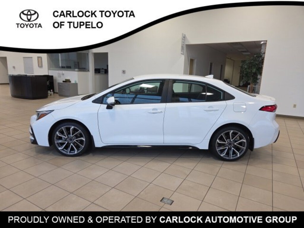 Used 2025 Toyota Corolla SE Sedan