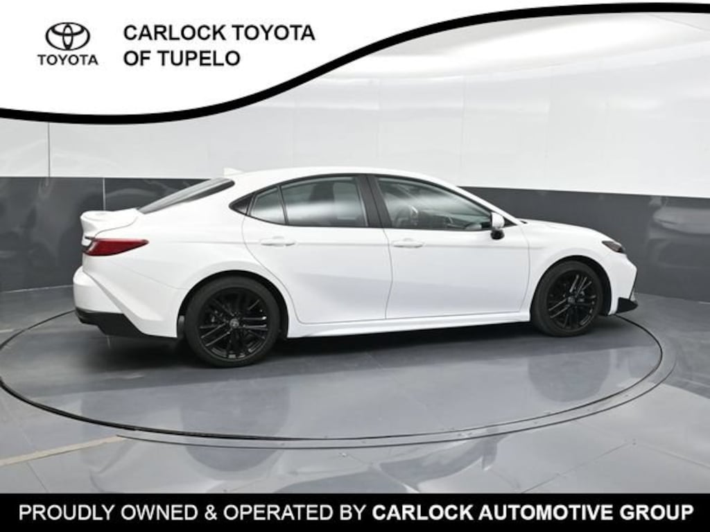 Used 2026 Toyota Camry SE Sedan