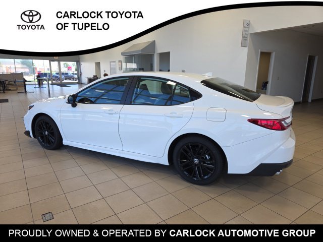 2026 Toyota Camry SE - Photo 11