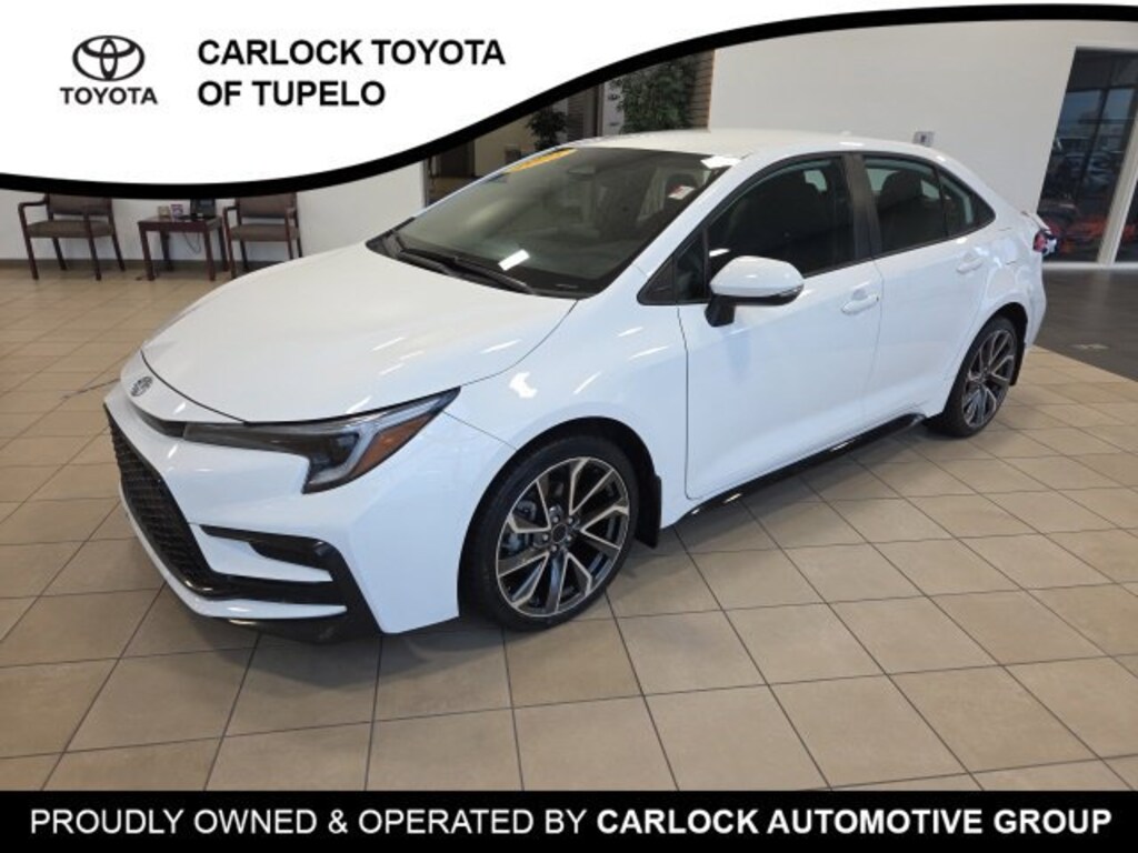 Used 2025 Toyota Corolla SE Sedan