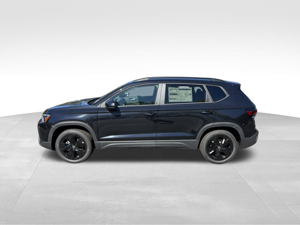 New 2027 Volkswagen Taos 1.5T SE Black SUV