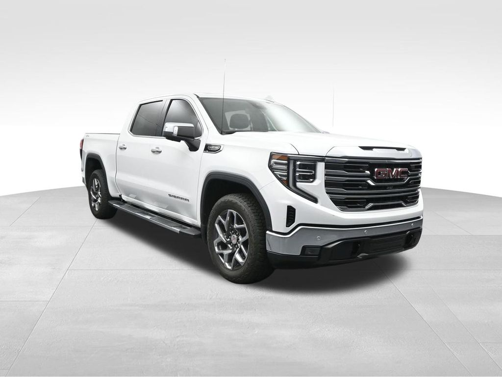 2024 GMC Sierra 1500 SLT - Photo 13