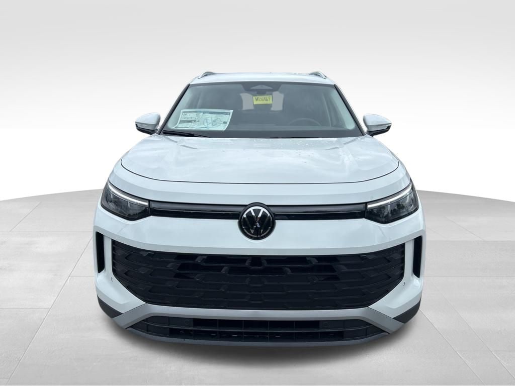 New 2026 Volkswagen Tiguan SE SUV