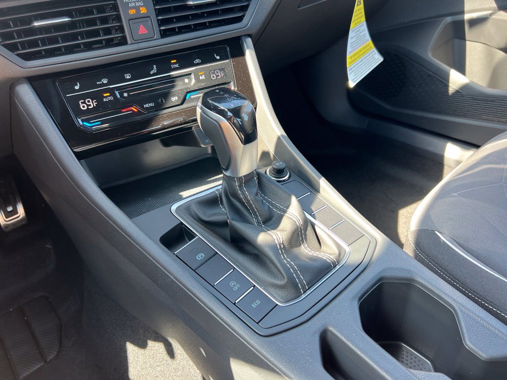 2026 Volkswagen Jetta Sport - Photo 20