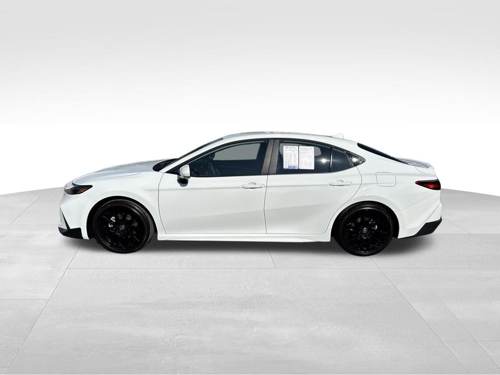 Used 2026 Toyota Camry SE Sedan