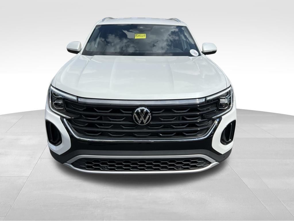 New 2026 Volkswagen Atlas Cross Sport SE w/Technology SUV