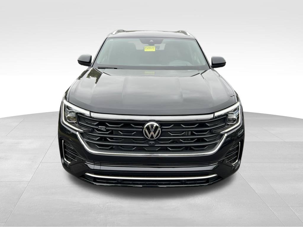 New 2026 Volkswagen Atlas Cross Sport SEL Premium R-Line SUV