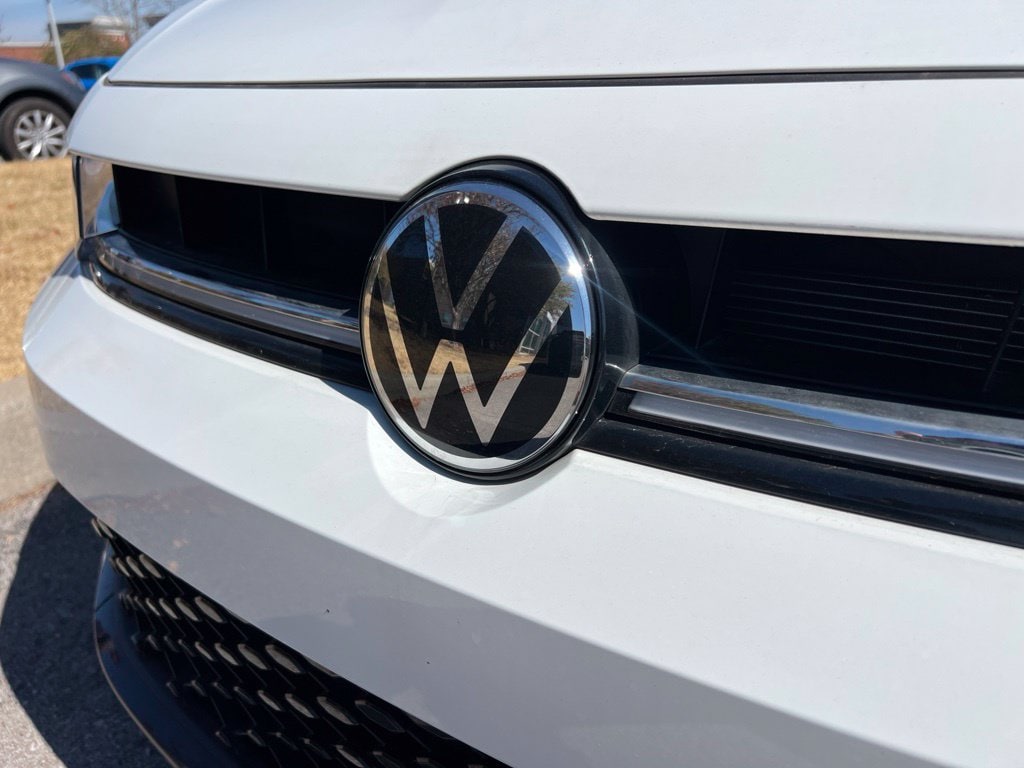 2026 Volkswagen Jetta Sport - Photo 11