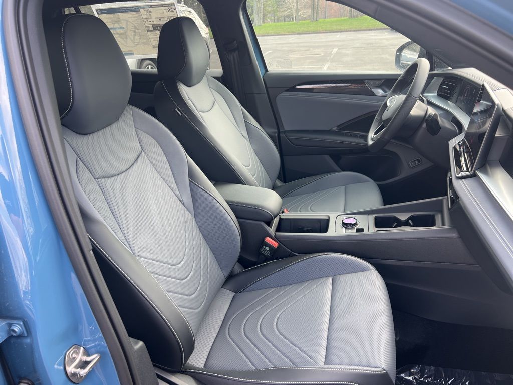 2026 Volkswagen Tiguan SE R-LINE BLACK - Photo 23