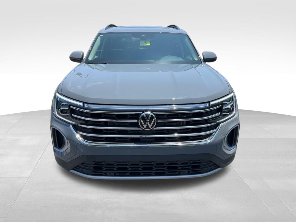 New 2026 Volkswagen Atlas SE w/Technology SUV