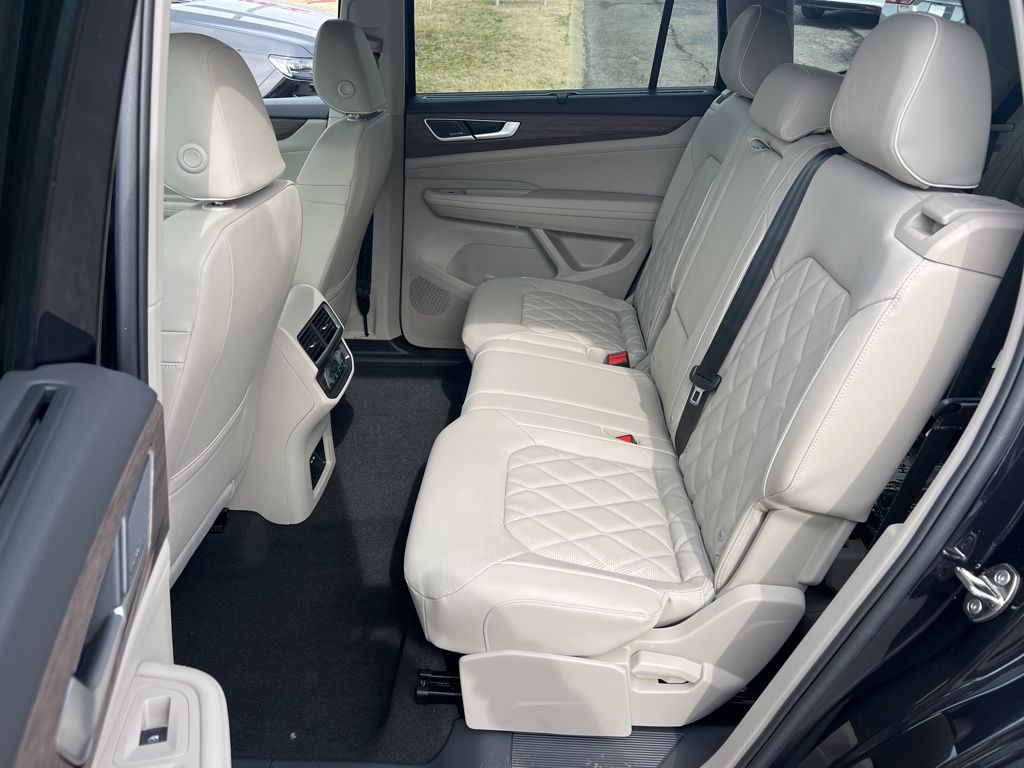 2026 Volkswagen Atlas SEL Premium R-Line - Photo 25
