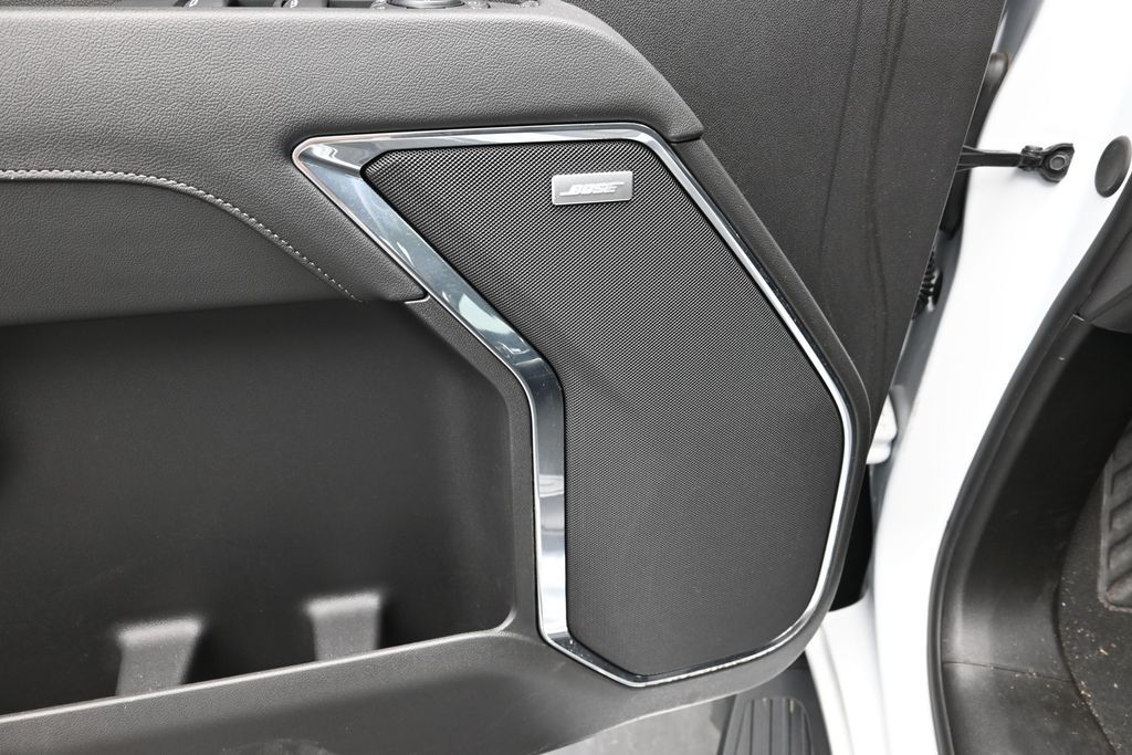 2024 GMC Sierra 1500 SLT - Photo 15