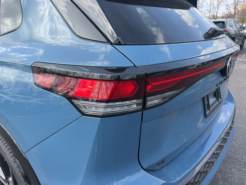 2026 Volkswagen Tiguan SE R-LINE BLACK - Photo 12