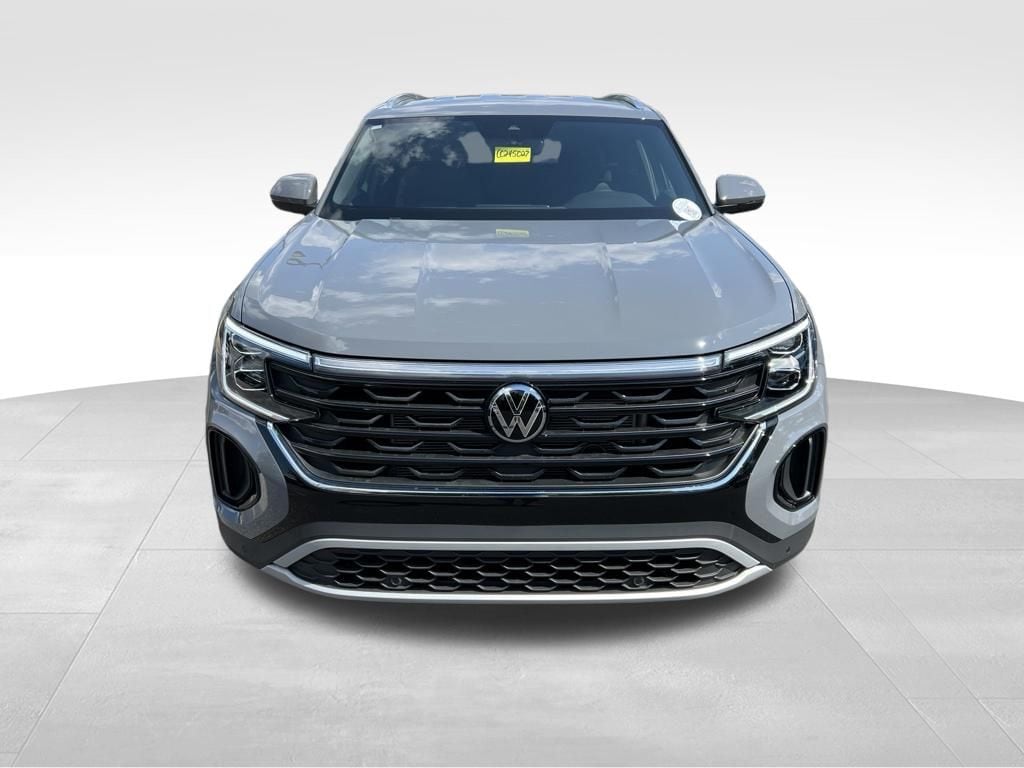 New 2026 Volkswagen Atlas Cross Sport SE w/Technology SUV