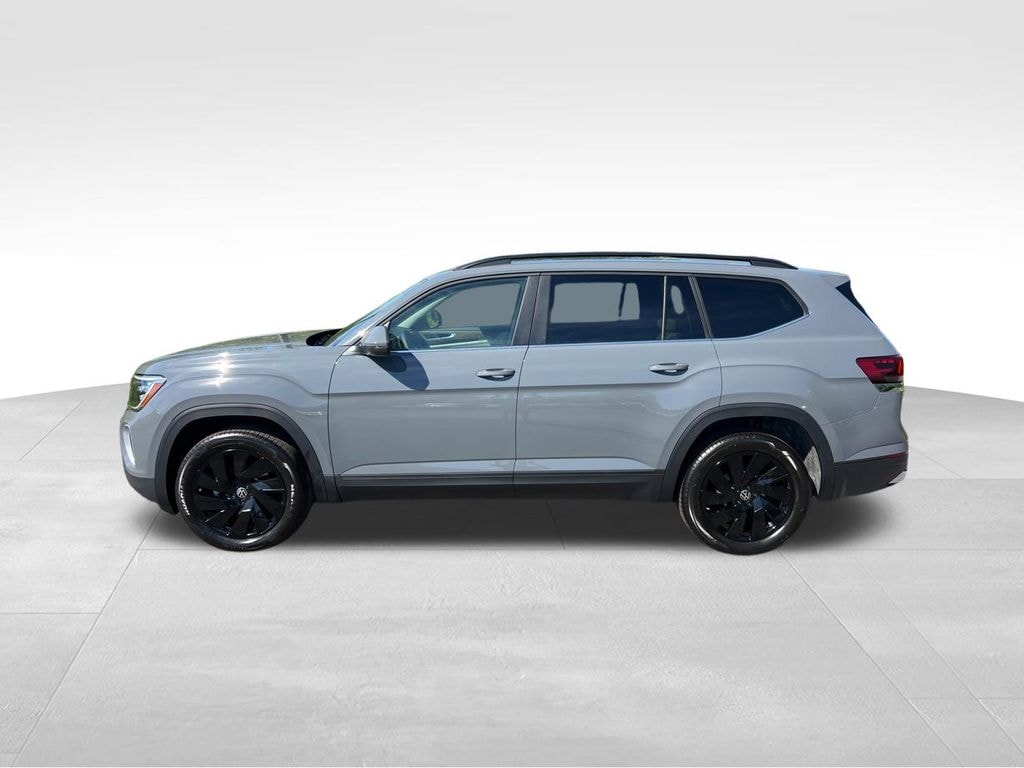 New 2026 Volkswagen Atlas SE w/Technology SUV