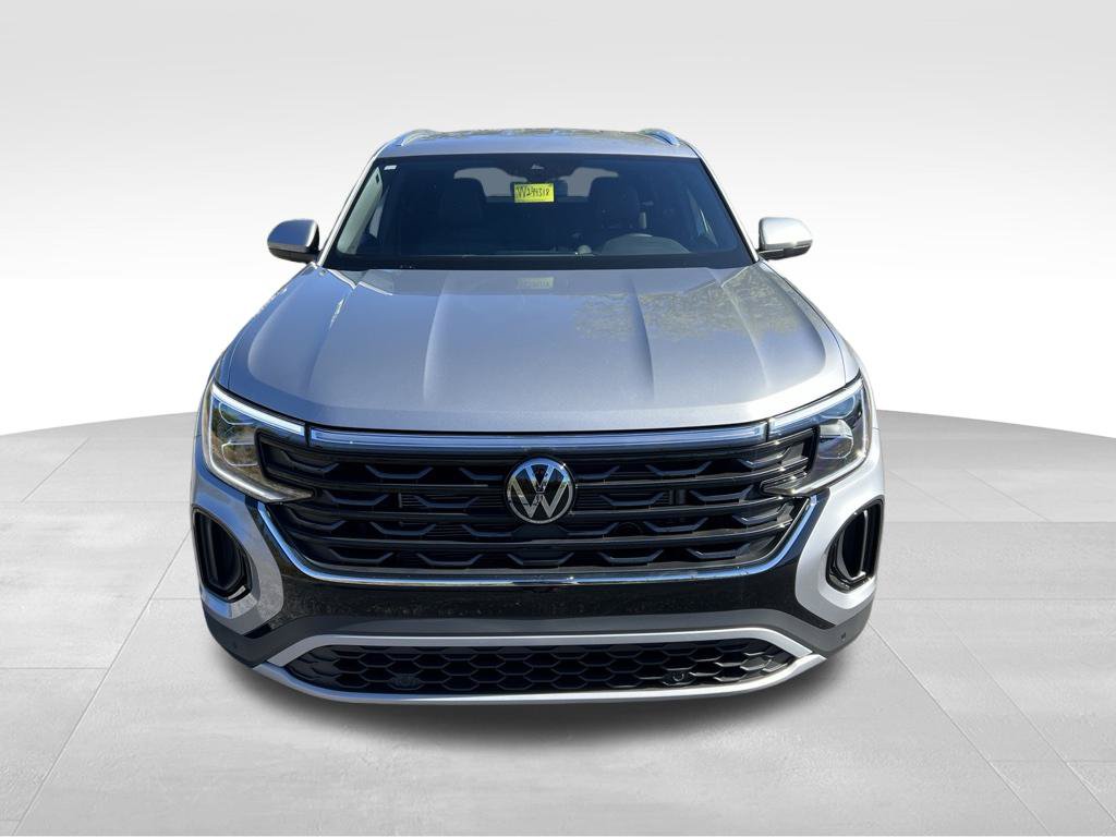 New 2026 Volkswagen Atlas Cross Sport SE w/Technology SUV