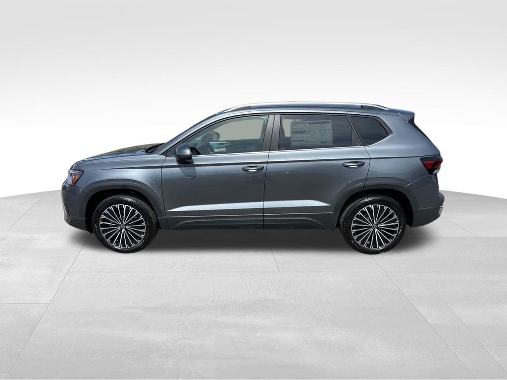 New 2026 Volkswagen Taos 1.5T SE SUV
