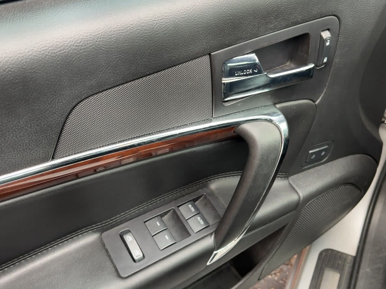 Used 2012 Lincoln MKZ Hybrid Hybrid Sedan