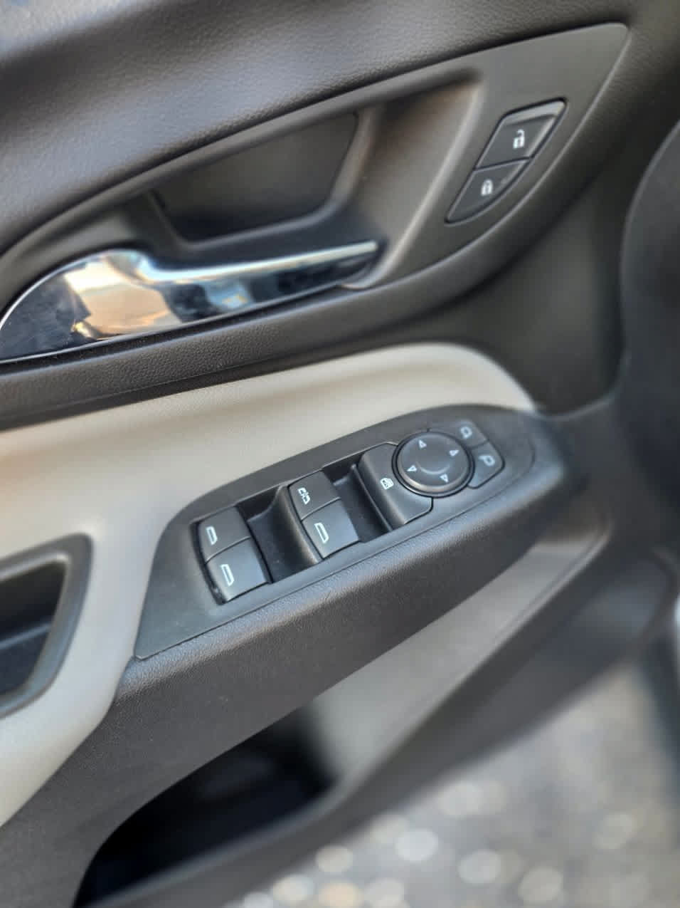 Used 2024 Chevrolet Equinox LS w/1LS SUV