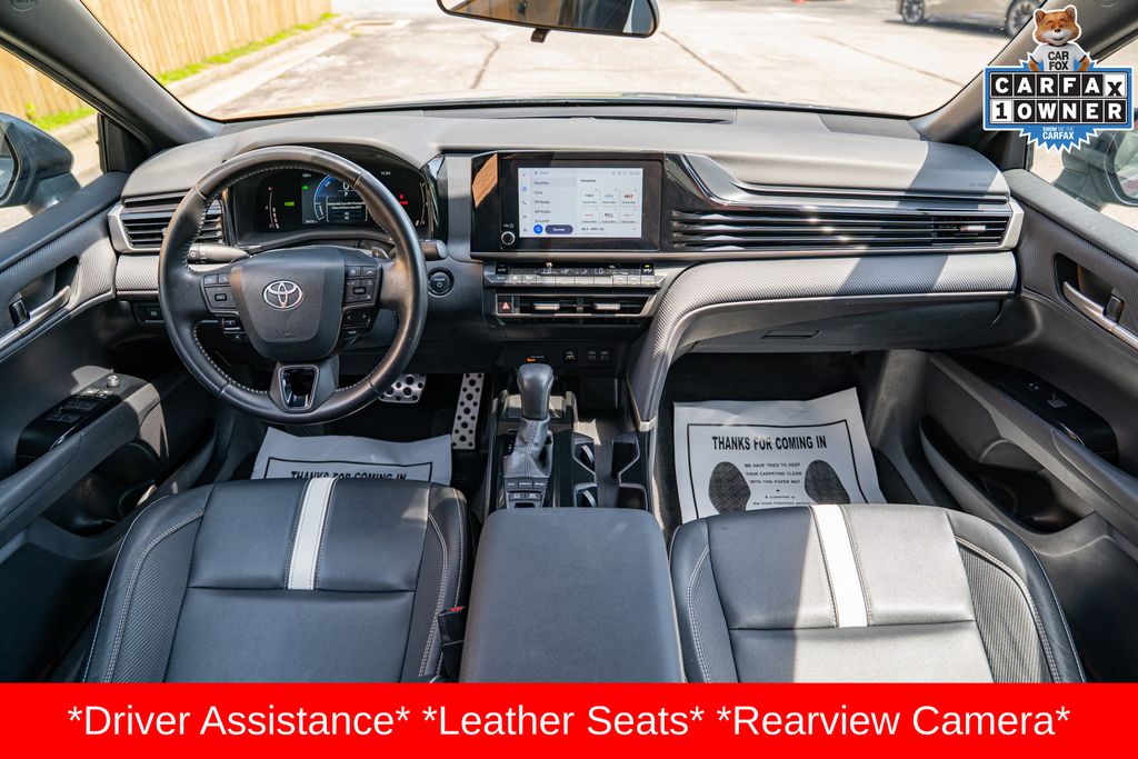 2025 Toyota Camry SE - Photo 22
