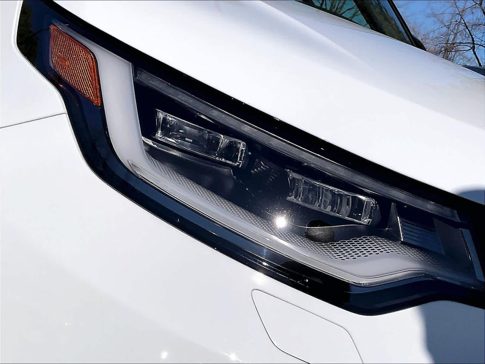 2026 Land Rover Discovery Gemini Edition - Photo 32
