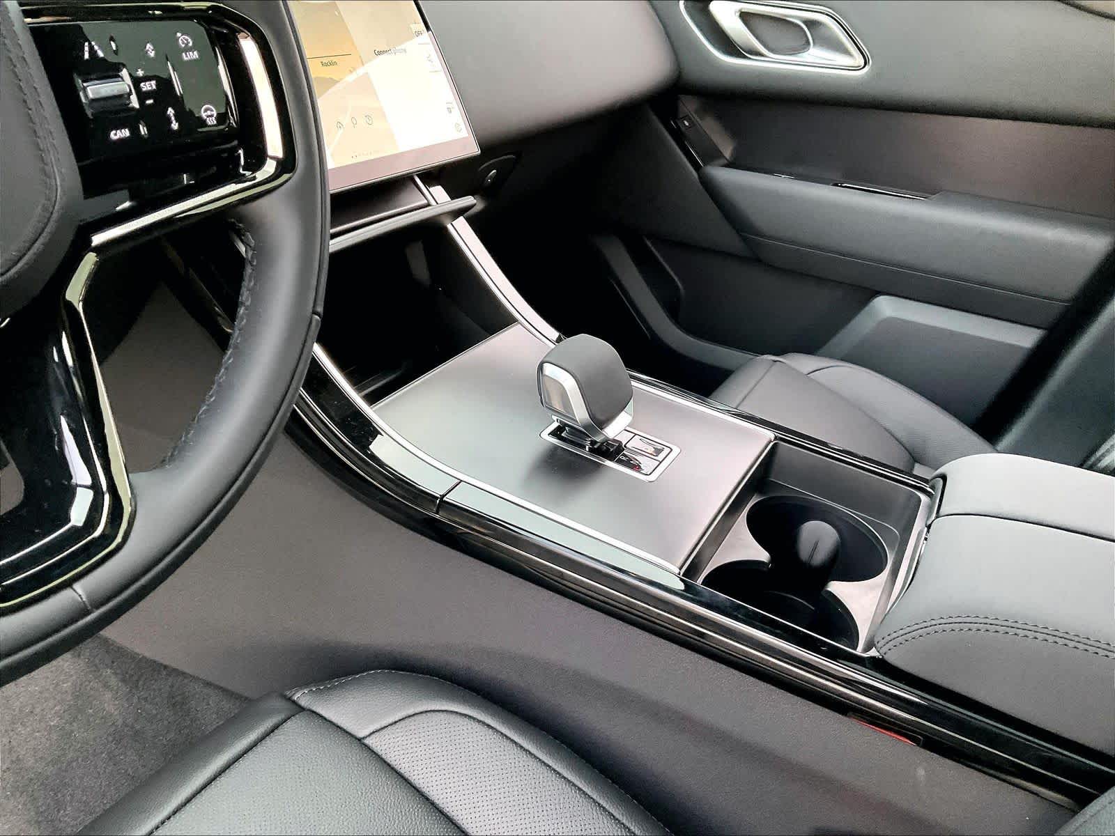 2026 Land Rover Range Rover Velar Dynamic SE - Photo 9
