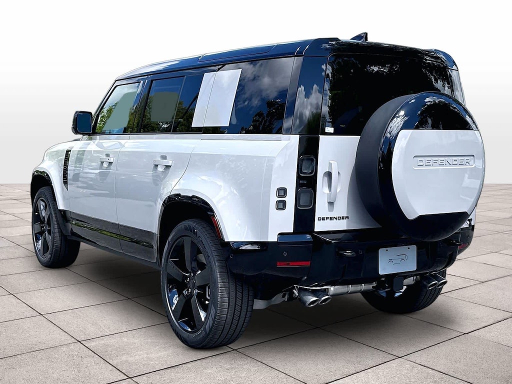 New 2026 Land Rover Defender 110 X-Dynamic SE SUV