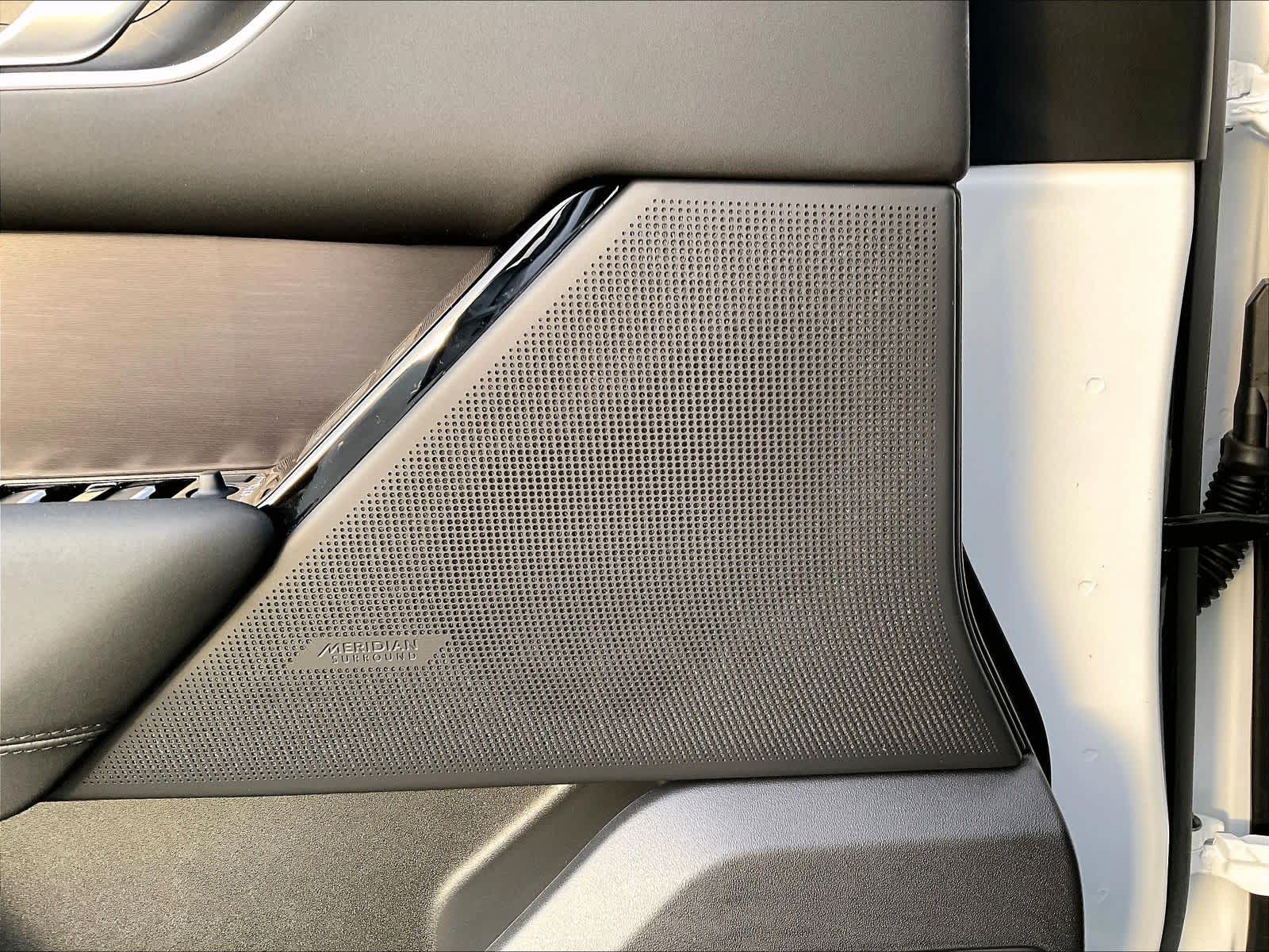 2026 Land Rover Range Rover Velar Dynamic SE - Photo 20