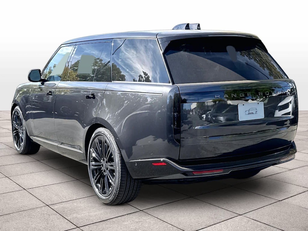 New 2026 Land Rover Range Rover SE 7 Seats SUV