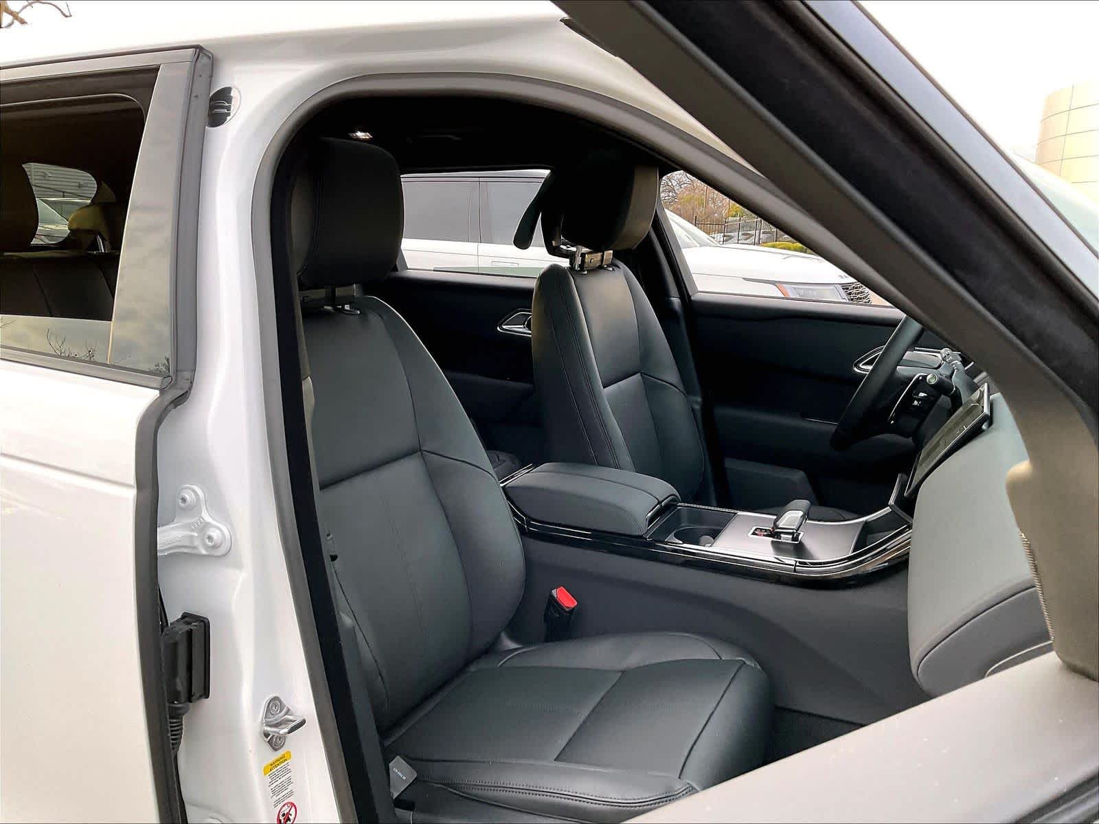 2026 Land Rover Range Rover Velar Dynamic SE - Photo 30