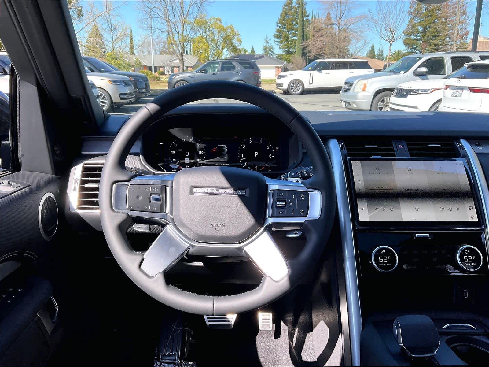 2026 Land Rover Discovery Gemini Edition - Photo 15