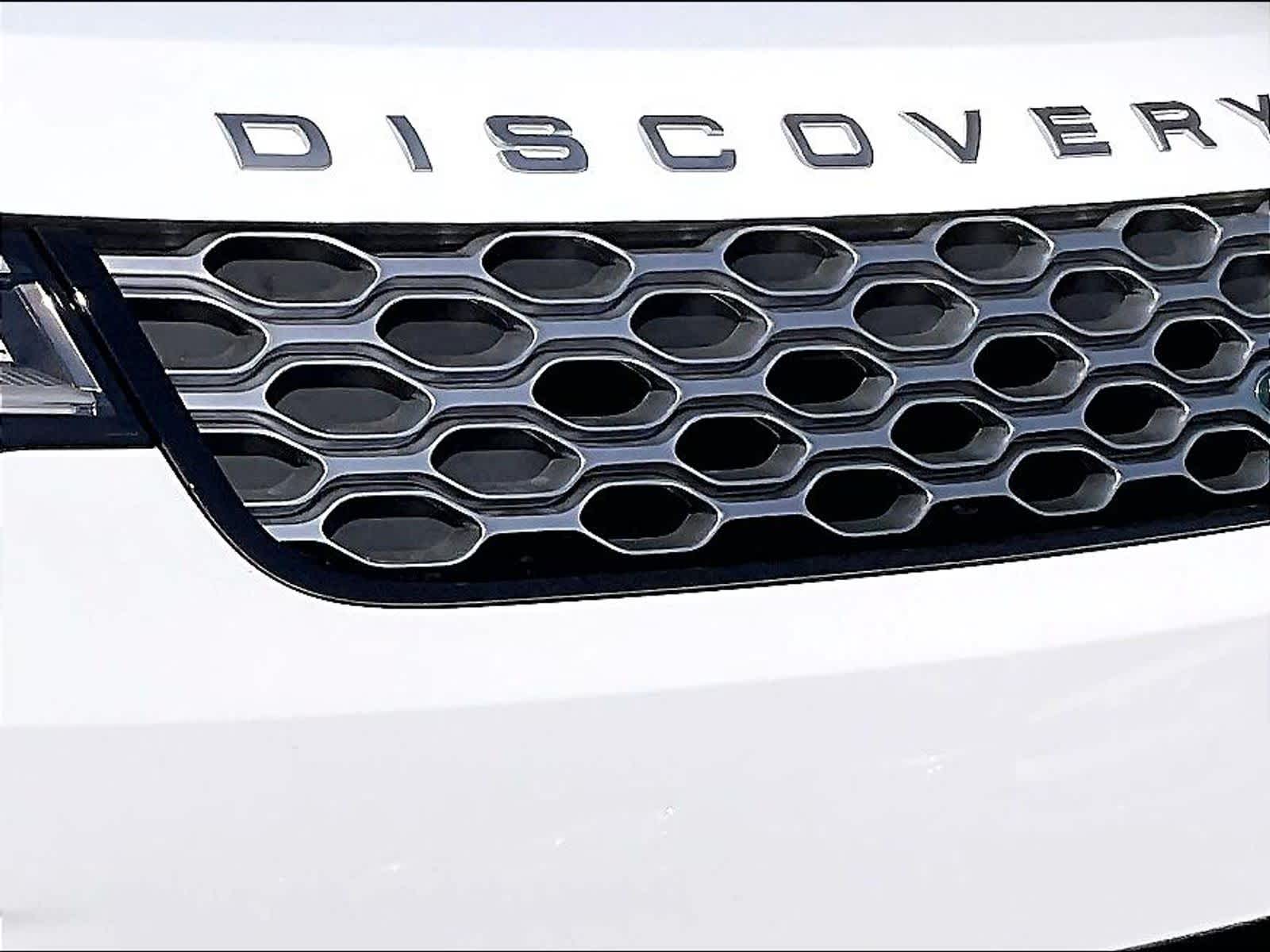 2026 Land Rover Discovery Gemini Edition - Photo 33