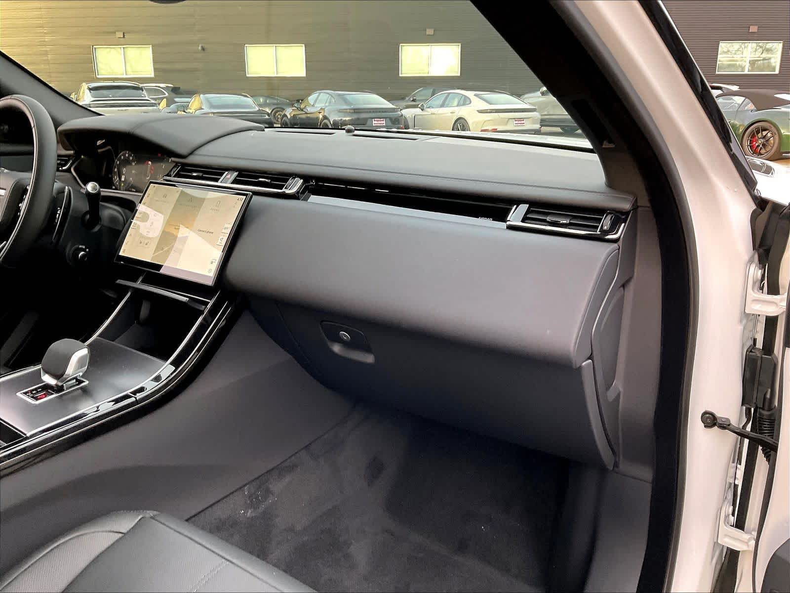 2026 Land Rover Range Rover Velar Dynamic SE - Photo 27