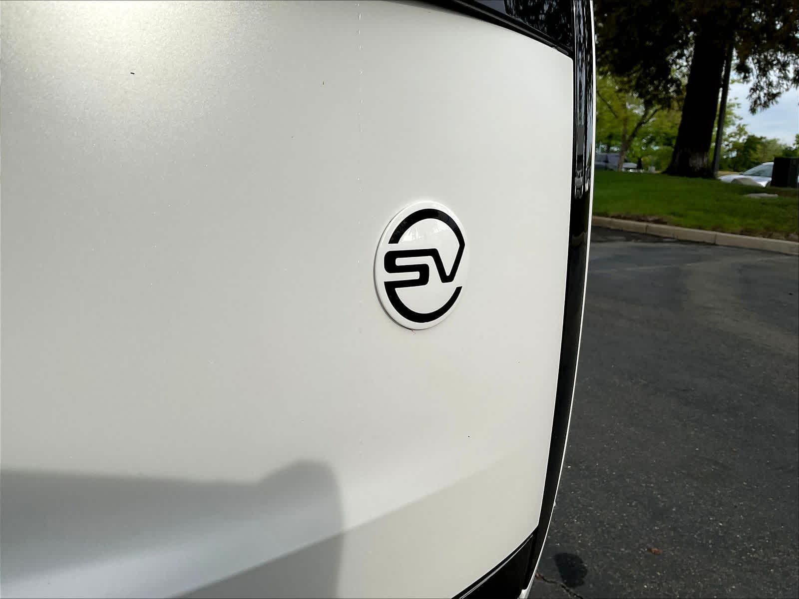 2026 Land Rover Range Rover SV - Photo 26
